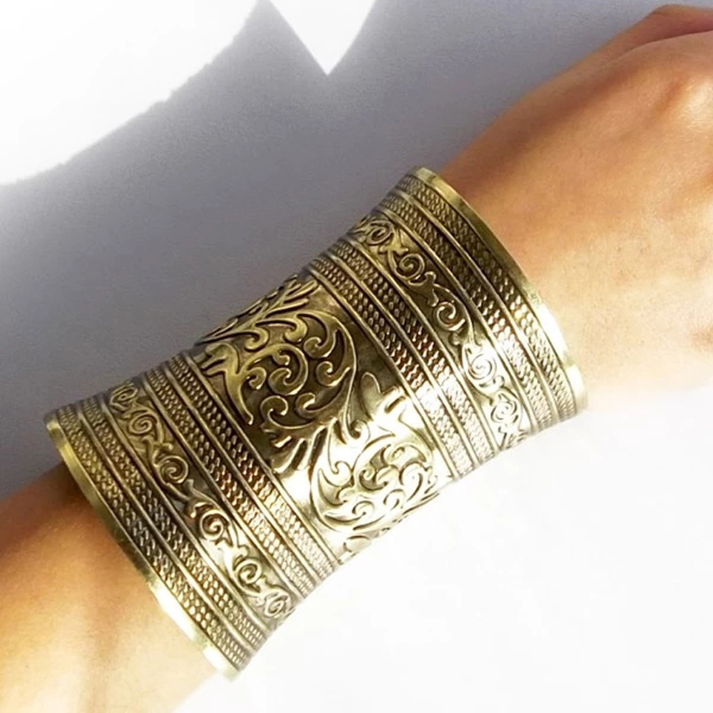 Vintage Alloy Wide Cuff Bracel - Men Accessories India ulasan dan harga