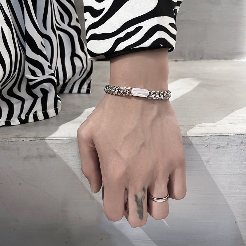 Premium‑Look Men Fashion Brace - Men Accessories Look ulasan dan harga